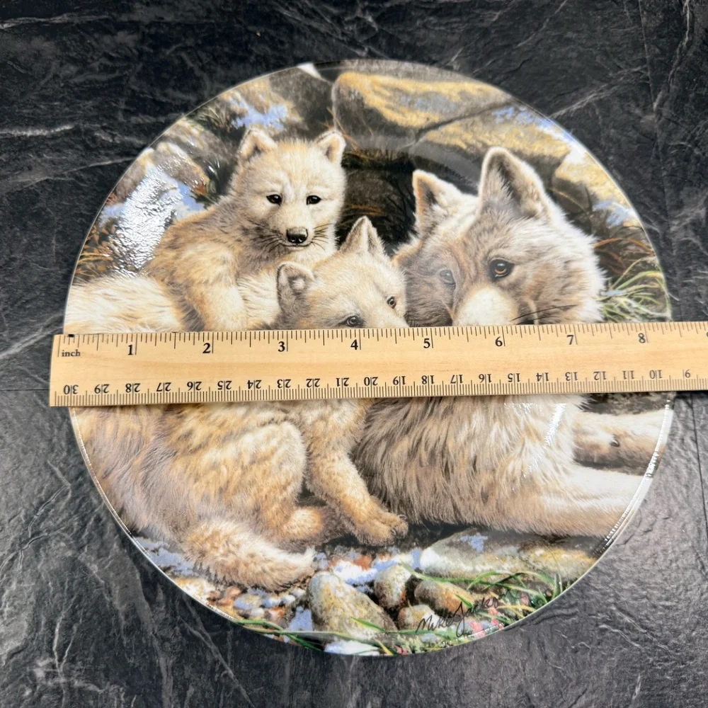 1991 ROYAL GRAFTON “Arctic Wolf Family” By Mike Jackson Collector Plate
